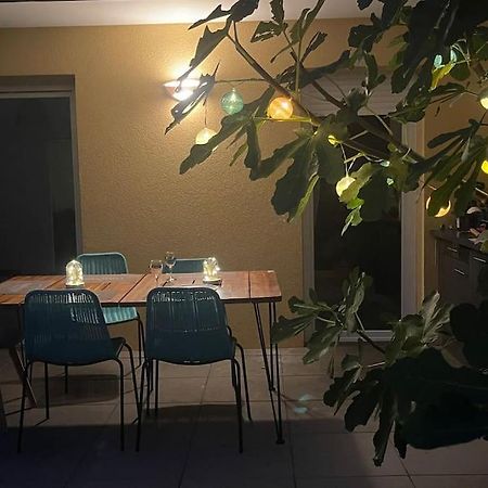 Tres Bel Appartement Contemporain Et Calme Fréjus Dış mekan fotoğraf