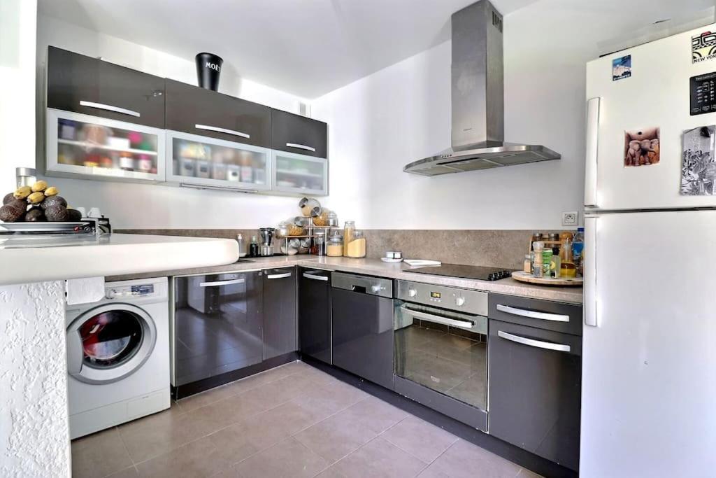 Tres Bel Appartement Contemporain Et Calme Fréjus Dış mekan fotoğraf