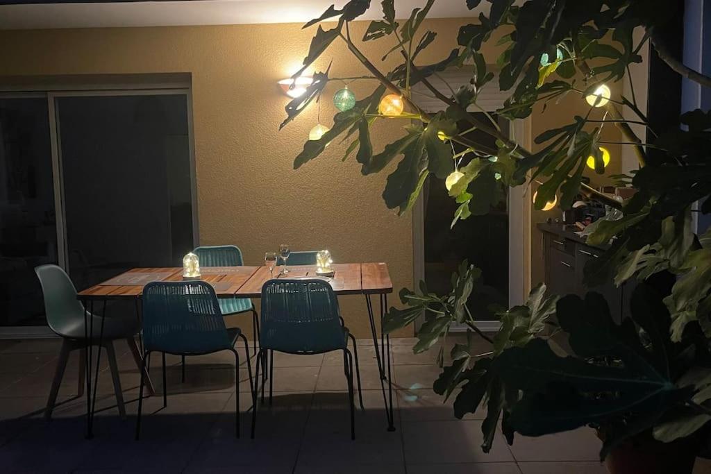 Tres Bel Appartement Contemporain Et Calme Fréjus Dış mekan fotoğraf