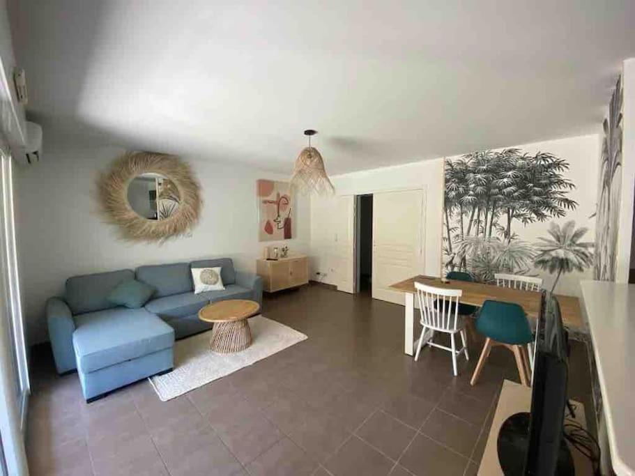 Tres Bel Appartement Contemporain Et Calme Fréjus Dış mekan fotoğraf