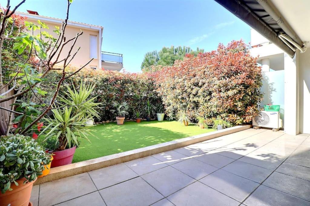 Tres Bel Appartement Contemporain Et Calme Fréjus Dış mekan fotoğraf